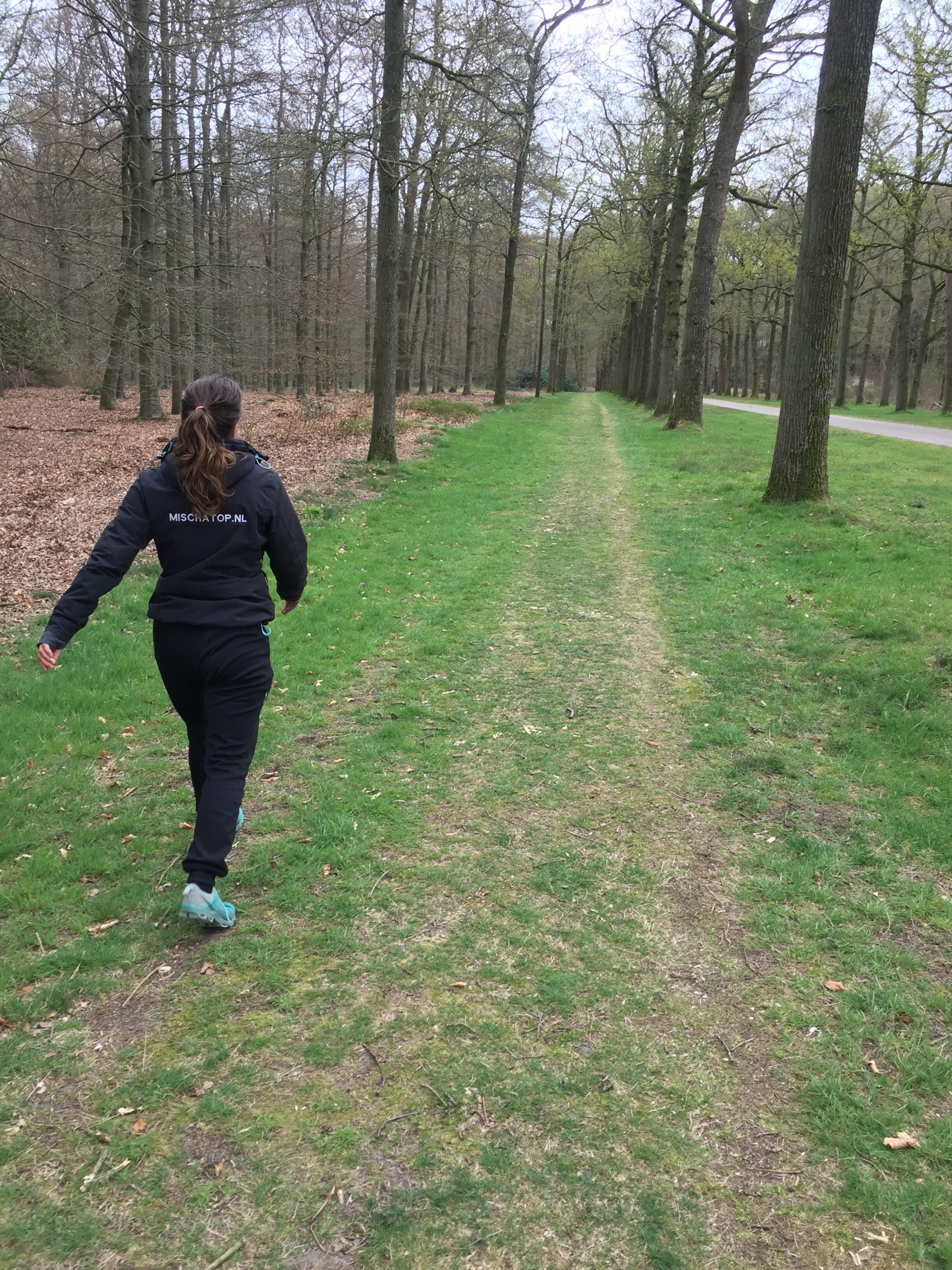 Before breakfast training nuchter Mischa Top